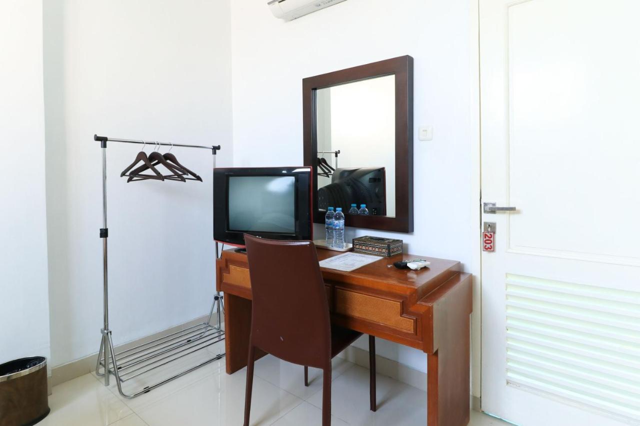 Ge Jacmart Homestay Macasar Exterior foto