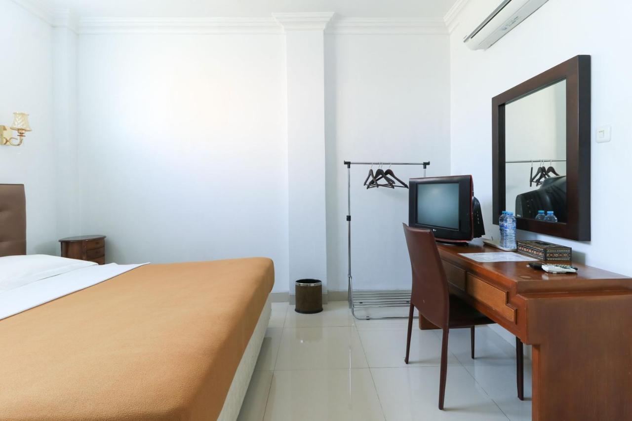 Ge Jacmart Homestay Macasar Exterior foto
