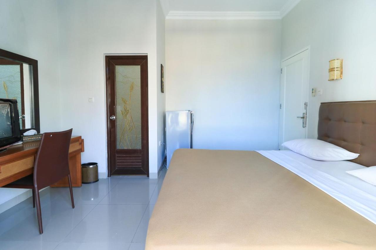 Ge Jacmart Homestay Macasar Exterior foto